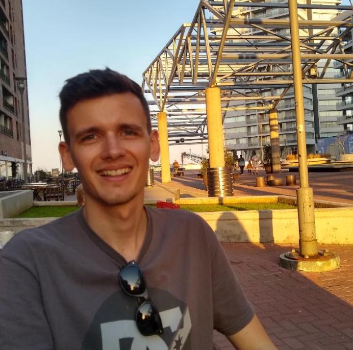 Alejandro, profesor de Física y Estática